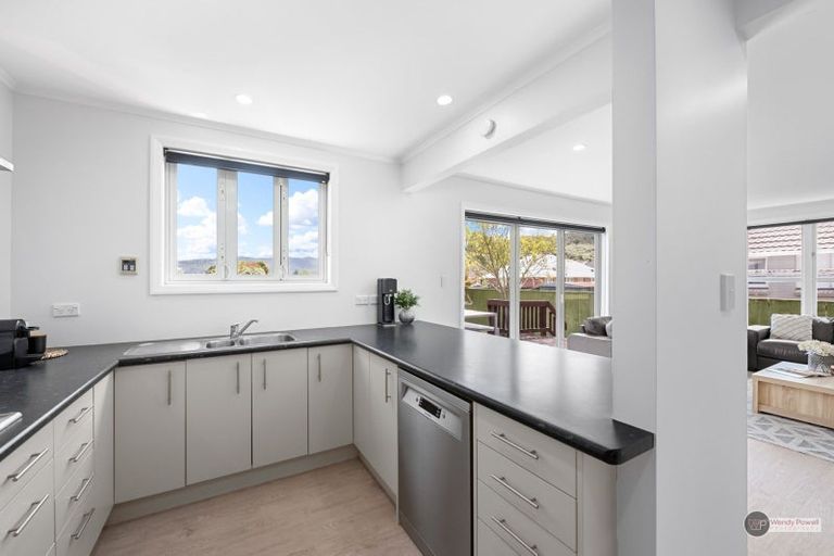 Photo of property in 11 Rimu Street, Naenae, Lower Hutt, 5011