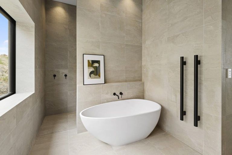 Photo of property in 17 Rauhea Lane, Clifton, Christchurch, 8081