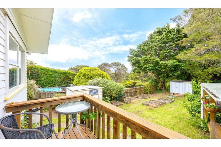 Photo of property in 280 Glengarry Road, Glen Eden, Auckland, 0602