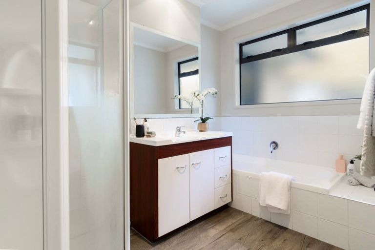 Photo of property in 8 Highlander Place, Welcome Bay, Tauranga, 3112