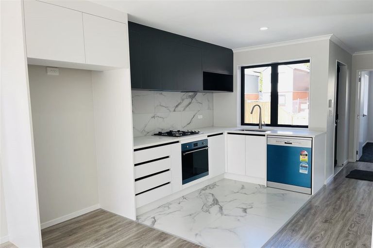 Photo of property in 4 Combat Street, Papakura, 2110