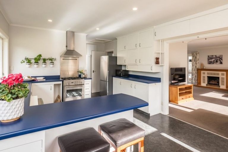 Photo of property in 17 Hewett Way, Ngaio, Wellington, 6035