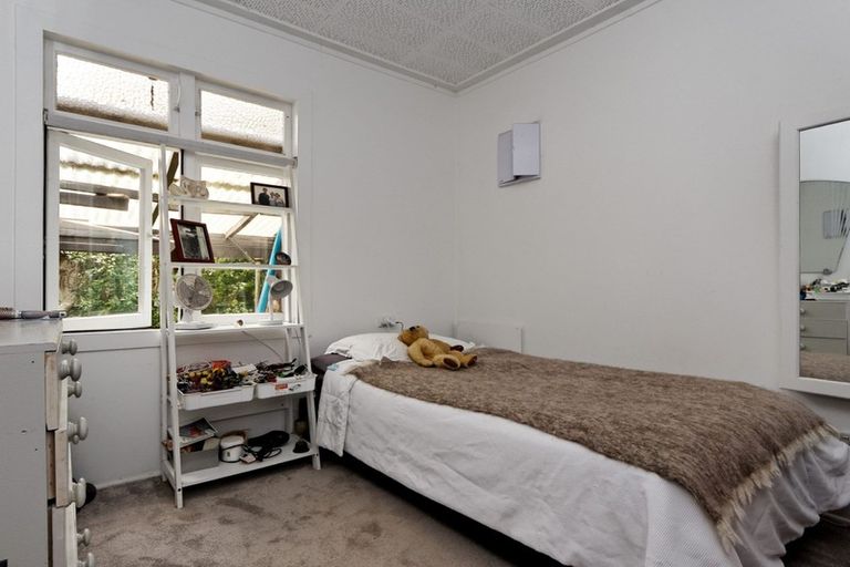 Photo of property in 54 Beach Valley Road, Piha, New Lynn, 0772