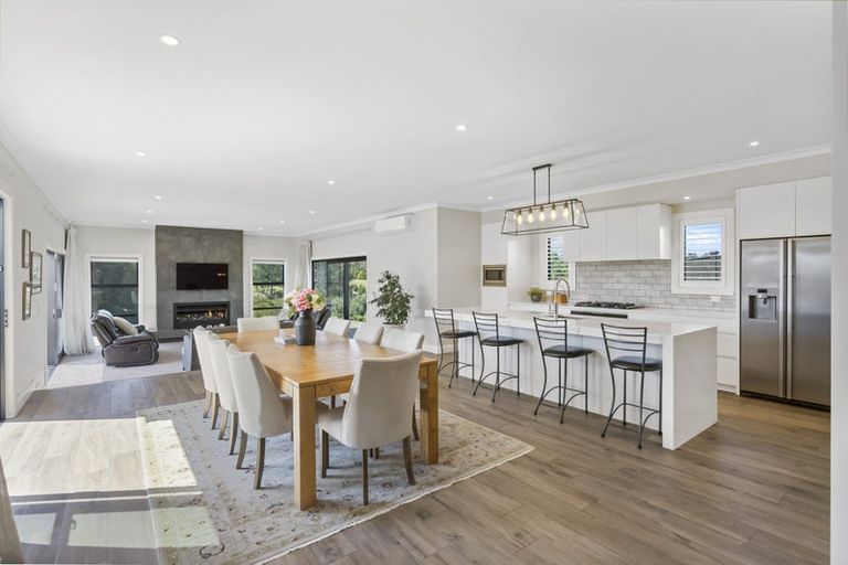 Photo of property in 14 Ringi Lane, Orewa, 0931