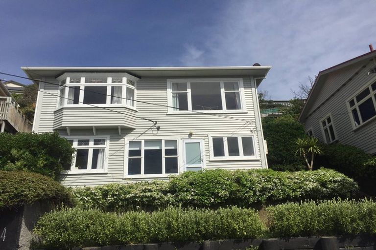 Photo of property in 14 Imperial Terrace, Melrose, Wellington, 6022