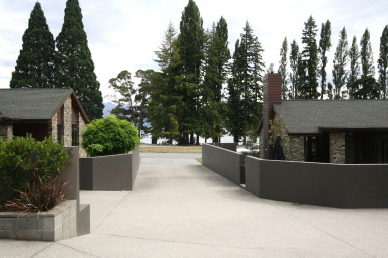 Photo of property in 42 Wanaka-mount Aspirin, Wanaka, 9305