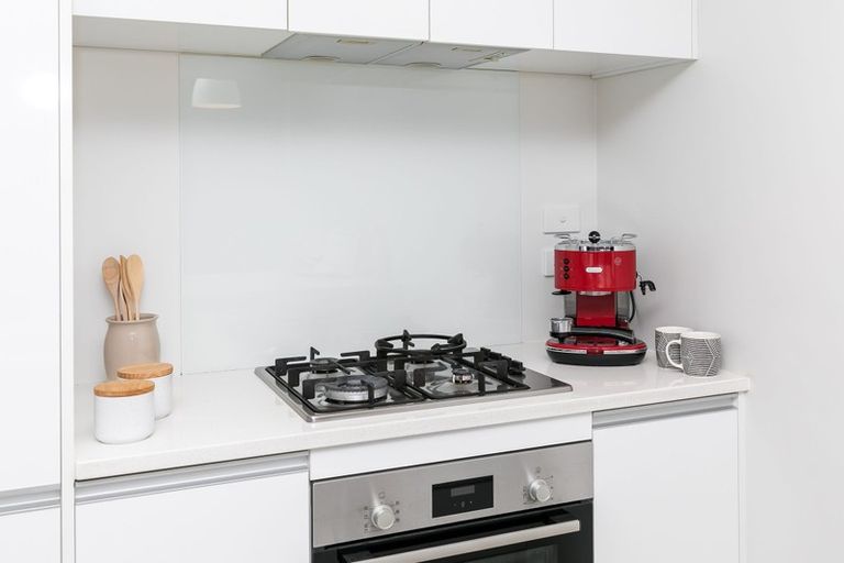 Photo of property in 1/70 Mahoe Street, Melville, Hamilton, 3206