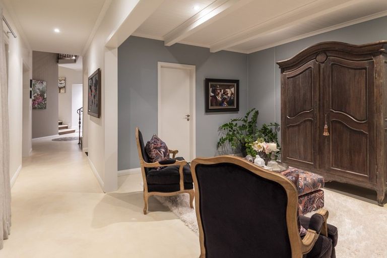 Photo of property in 42 Manor Park, Sunnyhills, Auckland, 2010