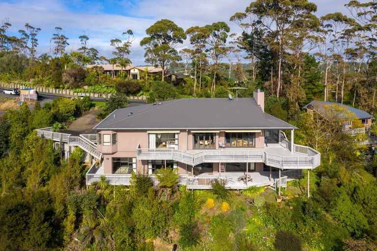 Photo of property in 76 Scott Road, Stanmore Bay, Whangaparaoa, 0932