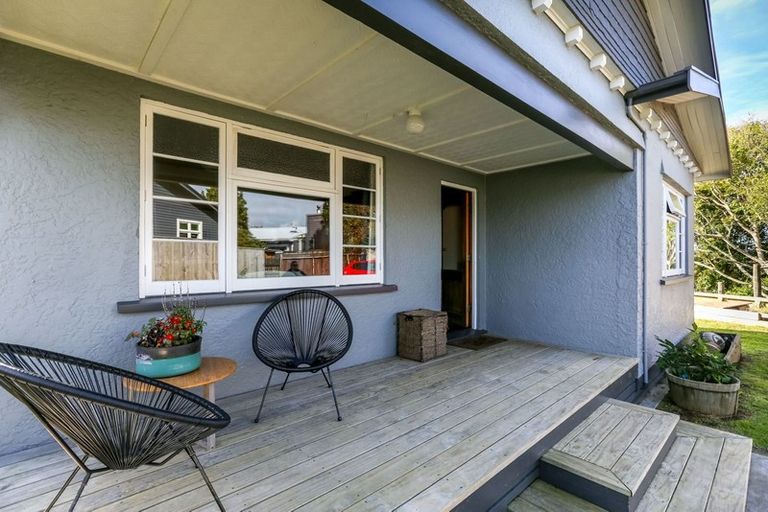 Photo of property in 2/68 Woodleigh Street, Frankleigh Park, New Plymouth, 4310