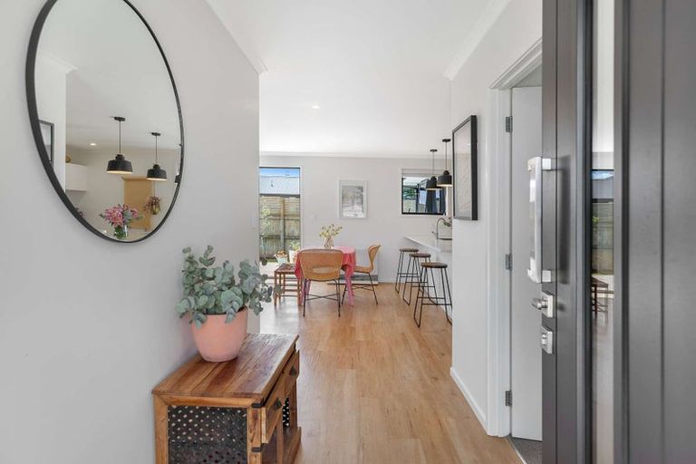 Photo of property in 23 George Street, Bulls, 4818