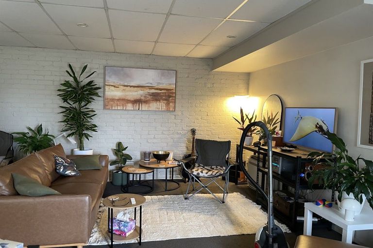 Photo of property in 391 Main North Road, Redwood, Christchurch, 8051