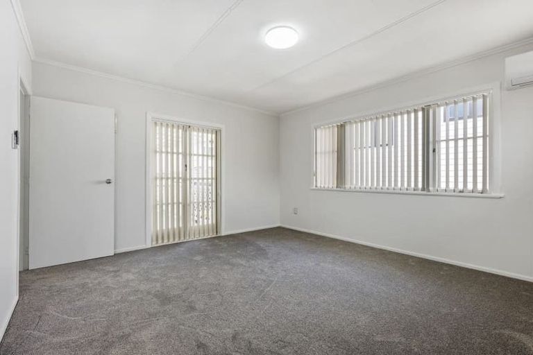 Photo of property in 18b Calvert Avenue, Mangere East, Auckland, 2024