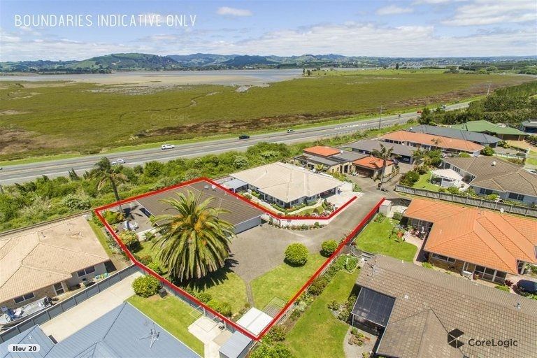 Photo of property in 7 Phoenix Heights, Mount Maunganui, 3116