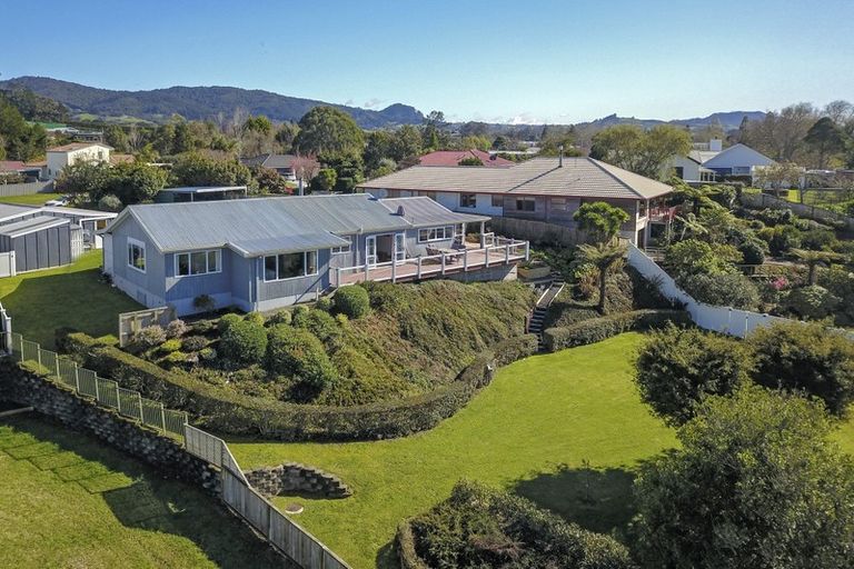 Photo of property in 19 Highfields Drive, Katikati, 3129