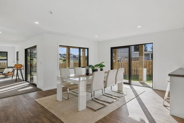 Photo of property in 9 Okahau Terrace, Warrington, 9471