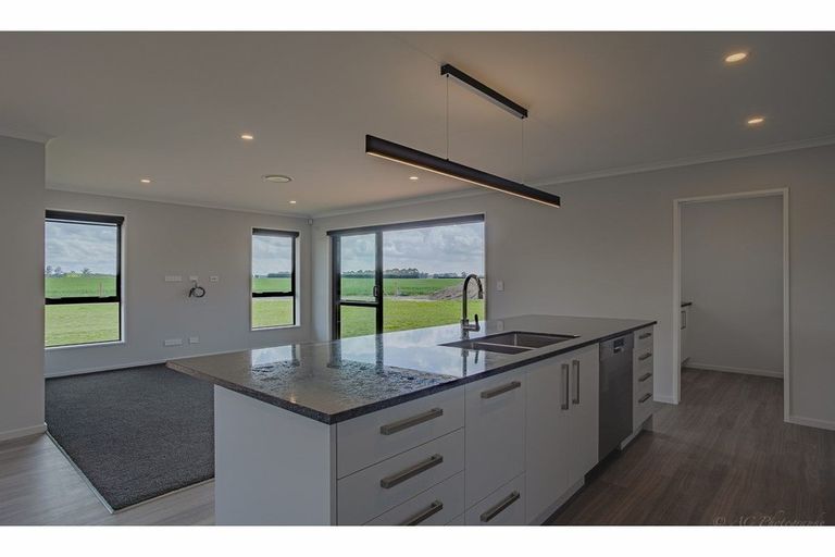 Photo of property in 115 Divan Road, Levels, Timaru, 7975