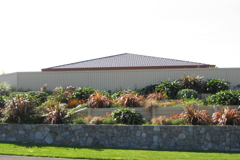 Photo of property in 1 Rotokare Crescent, Whalers Gate, New Plymouth, 4310