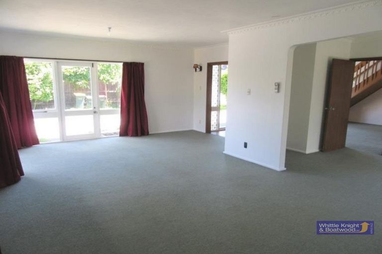 Photo of property in 146a Yaldhurst Road, Sockburn, Christchurch, 8042