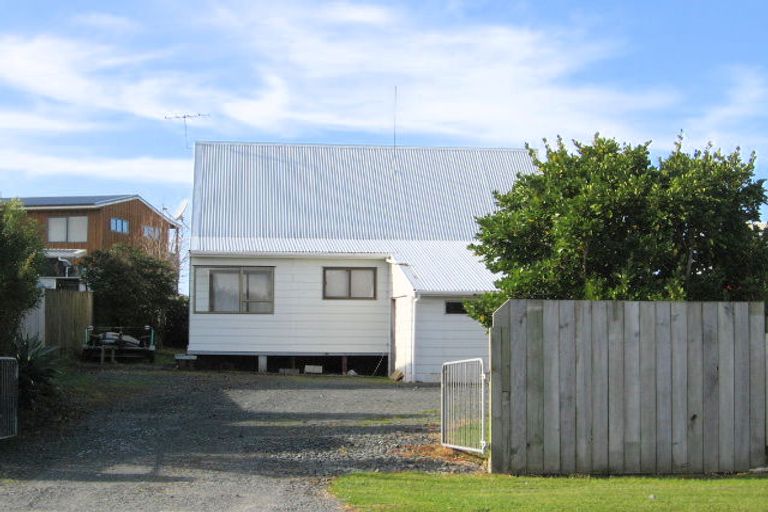 Photo of property in 187 Mahurangi East Road, Snells Beach, 0920