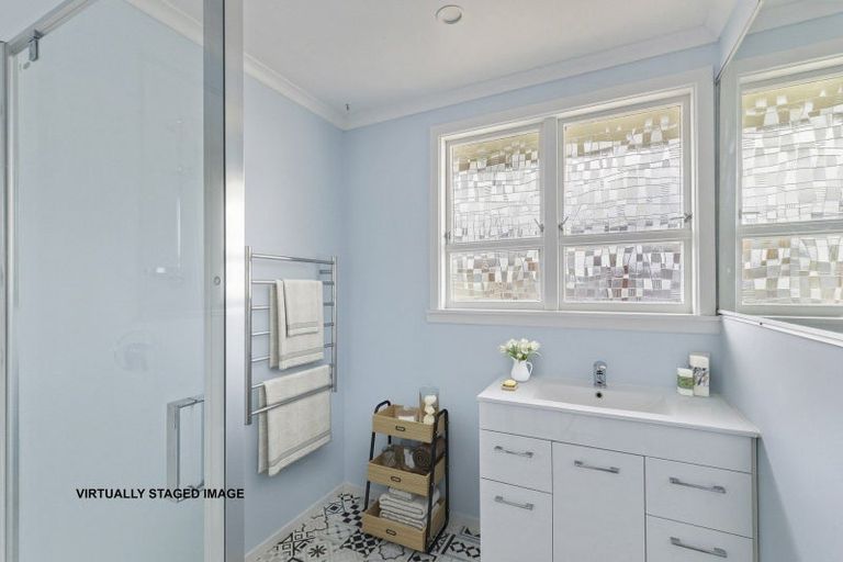 Photo of property in 10 Severn Place, Spotswood, New Plymouth, 4310