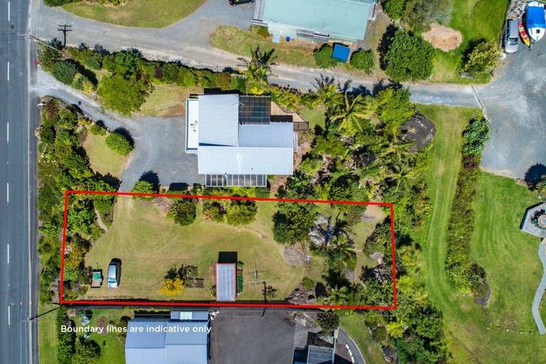 Photo of property in 2297 Whangarei Heads Road, Whangarei Heads, 0174