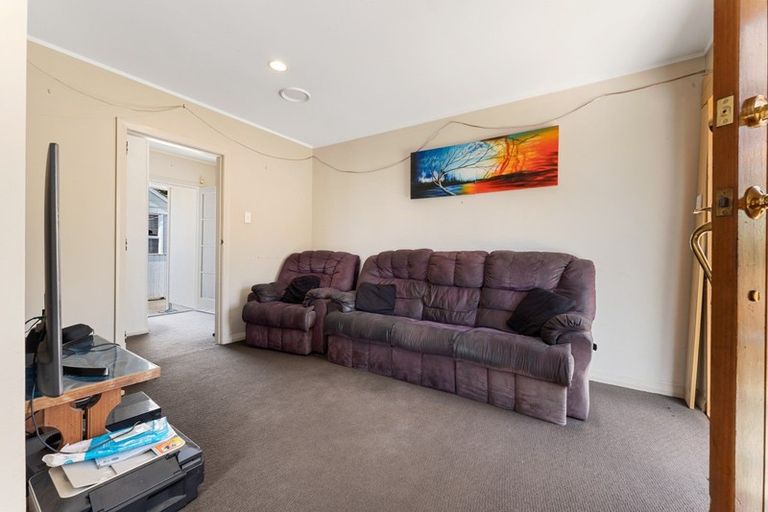 Photo of property in 59a Govett Avenue, Frankleigh Park, New Plymouth, 4310
