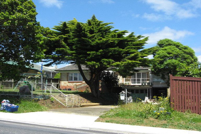 Photo of property in 27 Wellington Street, Pukekohe, 2120