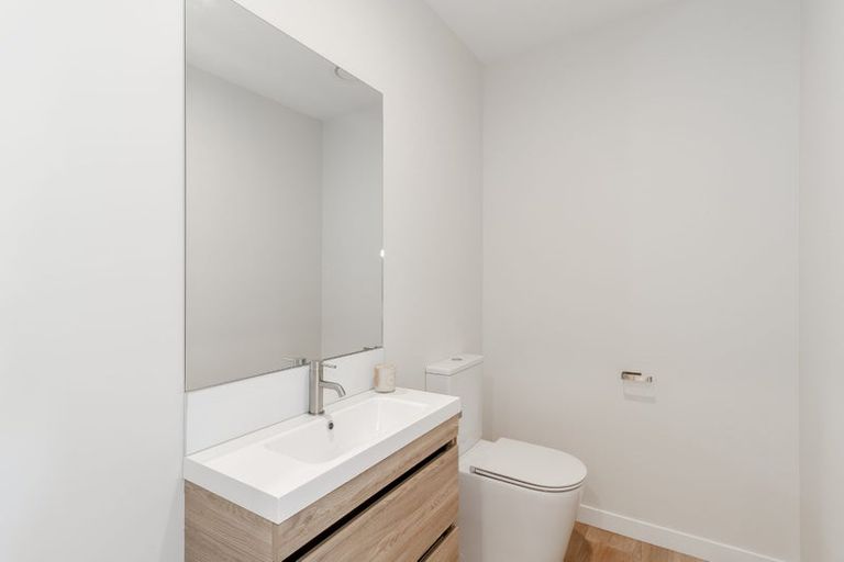 Photo of property in 2 Kenny Avenue, Ahuriri, Napier, 4110