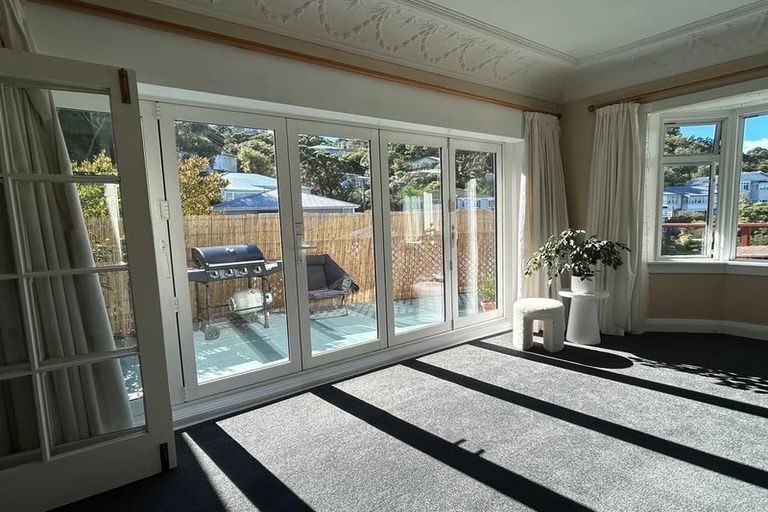 Photo of property in 105 Barnard Street, Wadestown, Wellington, 6012