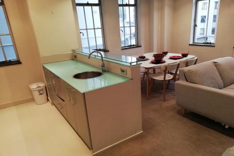 Photo of property in The Quay, 2/332a2 Lambton Quay, Wellington Central, Wellington, 6011