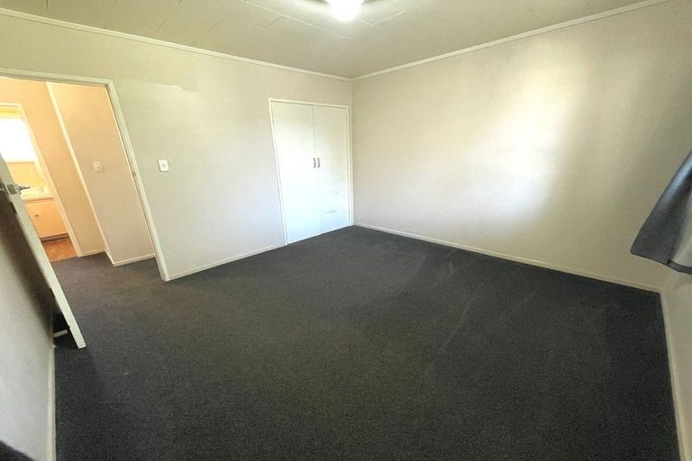 Photo of property in 3/63 Alfriston Road, Manurewa East, Auckland, 2102