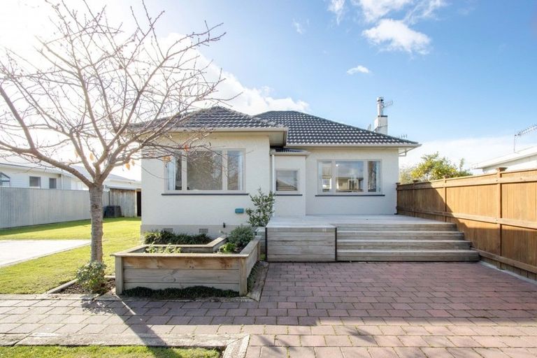 Photo of property in 1/12 Gallipoli Road, Onekawa, Napier, 4110