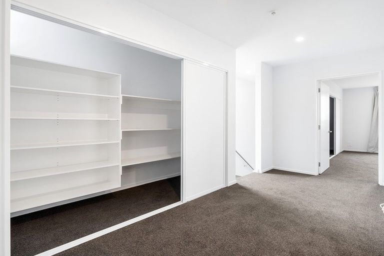 Photo of property in 1 Malaga Crescent, Harewood, Christchurch, 8051