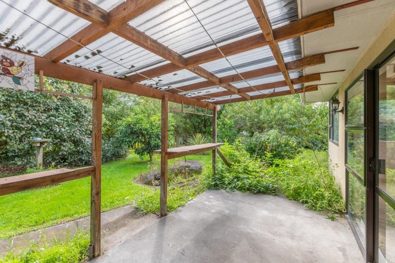 Photo of property in 16 Russell Street, Otane, 4202