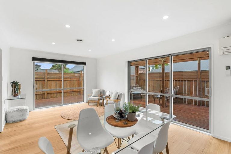 Photo of property in 6 Westburn Terrace, Burnside, Christchurch, 8041