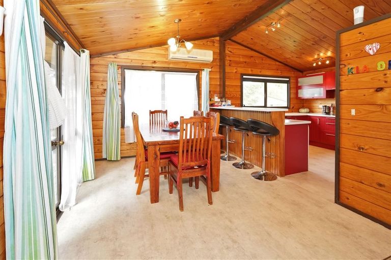 Photo of property in 55 Berkley Avenue, Hillcrest, Hamilton, 3216