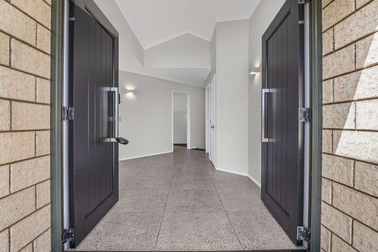 Photo of property in 135 Baverstock Road, Nawton, Hamilton, 3200