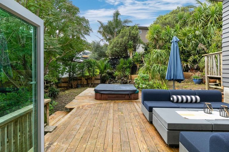 Photo of property in 9 Gerda Place, Ranui, Auckland, 0612