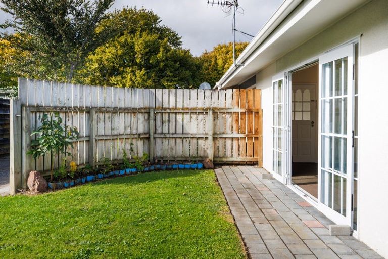 Photo of property in 15b Churchill Avenue, Hokowhitu, Palmerston North, 4410