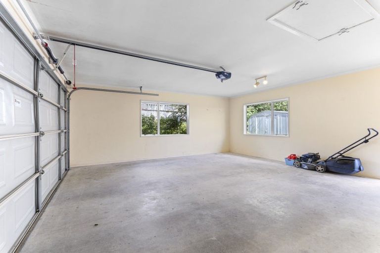 Photo of property in 12 Davies Road, Hurdon, New Plymouth, 4310