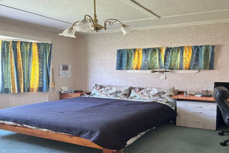 Photo of property in 20 Waitui Crescent, Waiwhetu, Lower Hutt, 5010