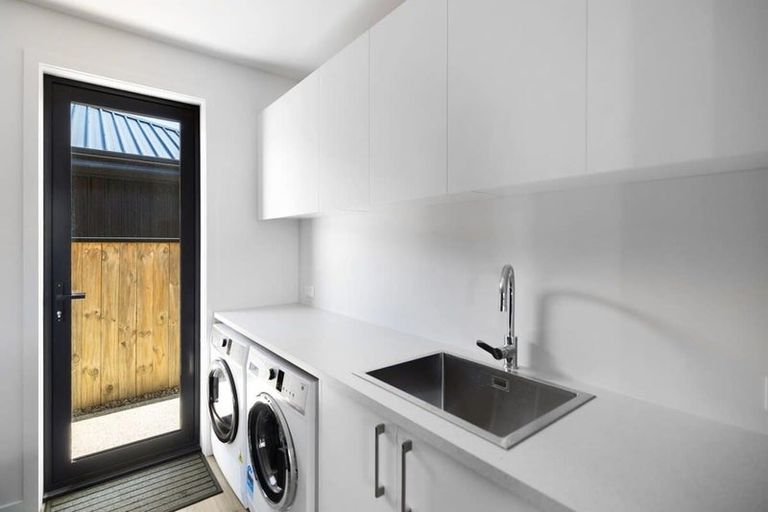 Photo of property in 65 Farrant Drive, Wanaka, 9305