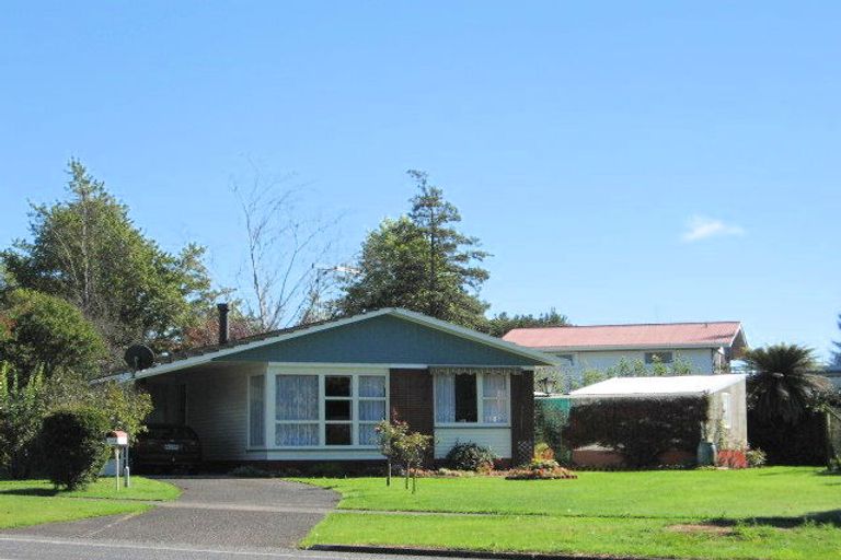 Photo of property in 104 Balmoral Drive, Tokoroa, 3420