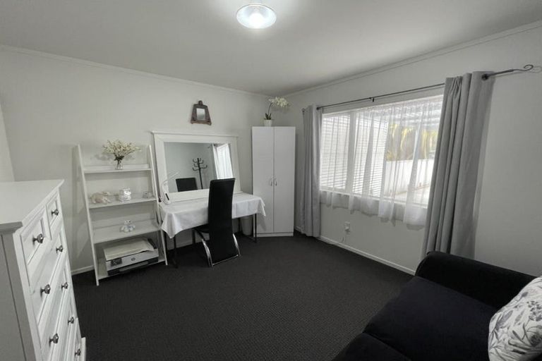 Photo of property in 8a Mary Grace Place, Blenheim, 7201
