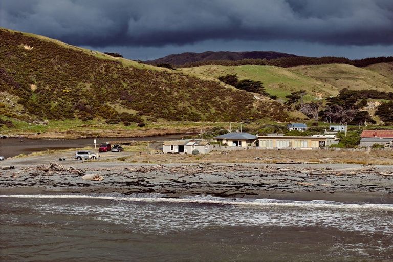 Photo of property in 1090 Makara Road, Makara Beach, 6972