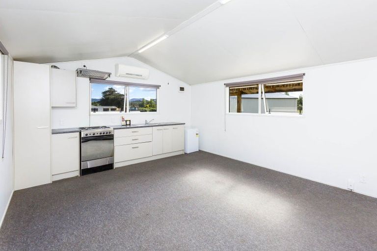 Photo of property in 18a Flux Road, Mangaroa, Upper Hutt, 5371