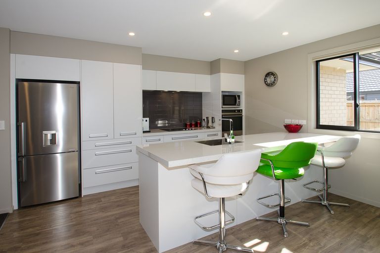 Photo of property in 83 Grandvista Drive, Green Island, Dunedin, 9018