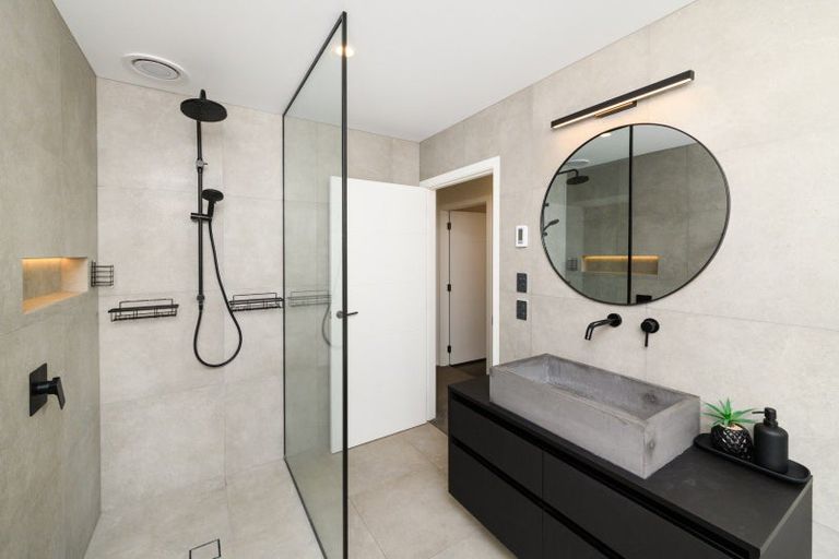 Photo of property in 35 Freedom Drive, Kelvin Grove, Palmerston North, 4414