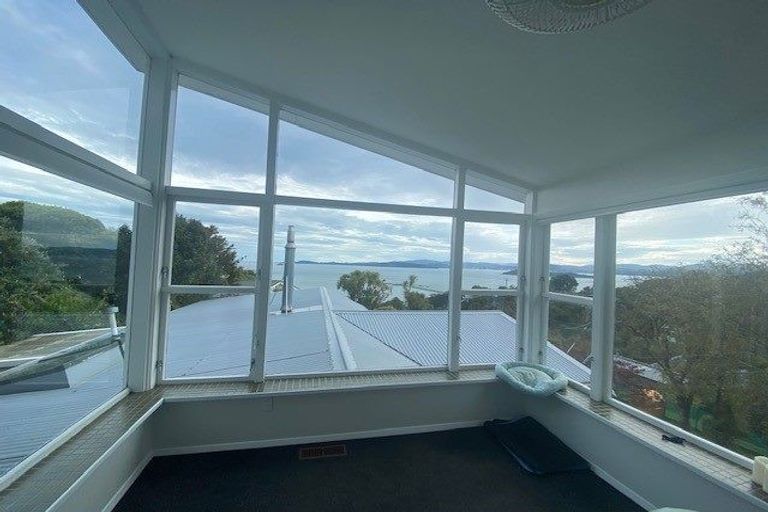 Photo of property in 24 Ngaumatau Road, Point Howard, Lower Hutt, 5013